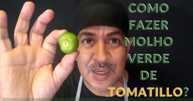 Chouriço ao Molho de Tomatillo com Hortelã